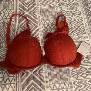 NWT! 34D Auden Bra.
